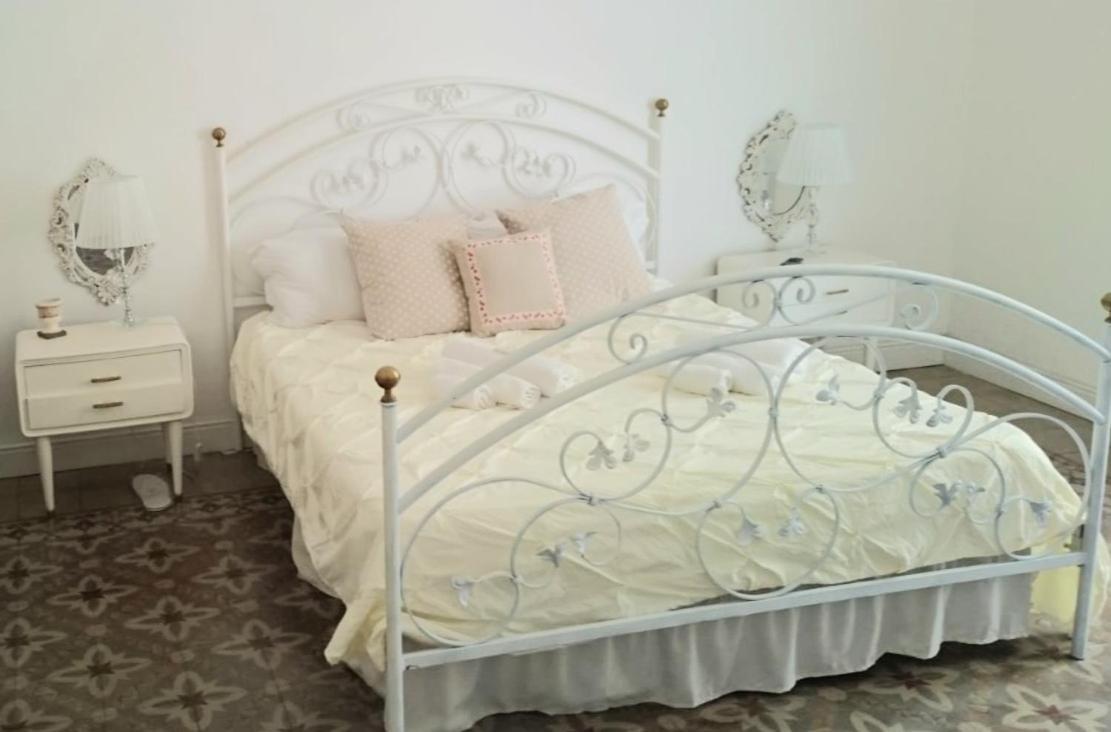B&B Morosoli Palace Катания Стая снимка